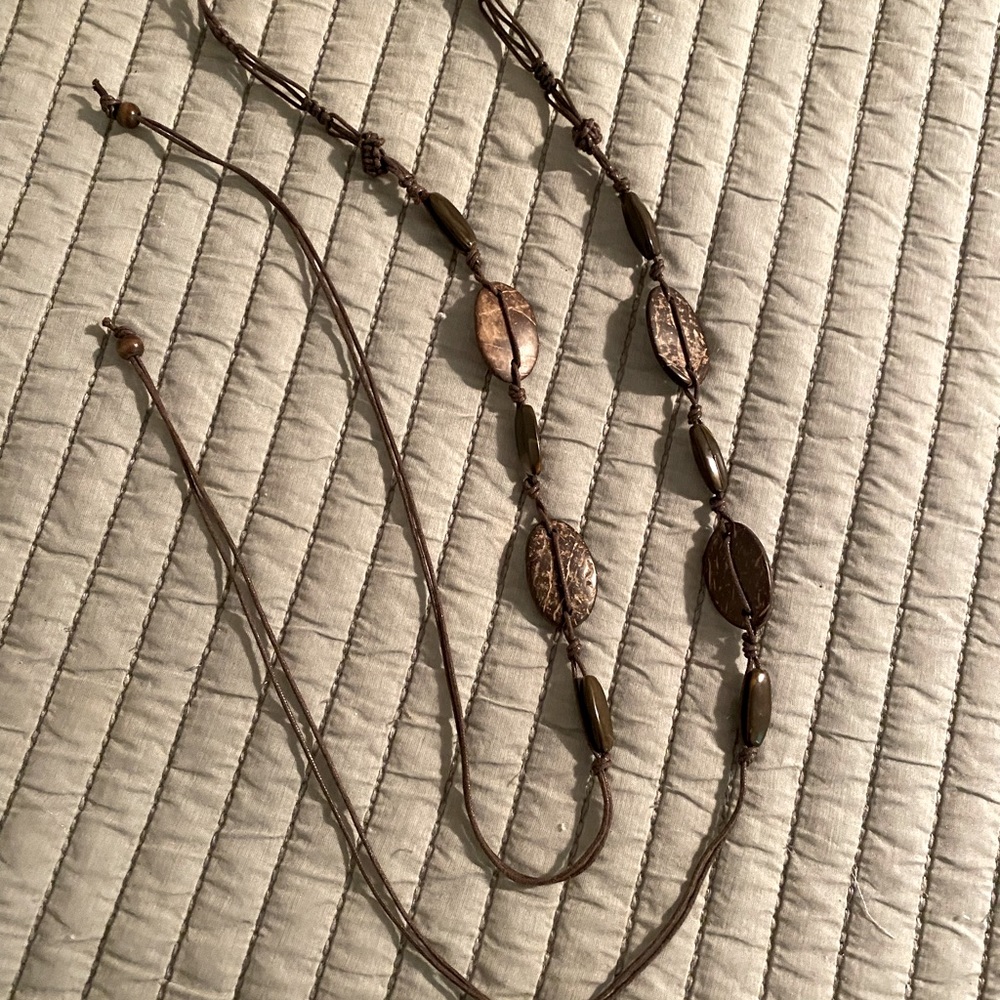 Coconut/bead tie belt.